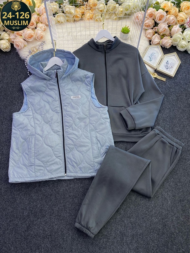 Спортивный костюм 22974267