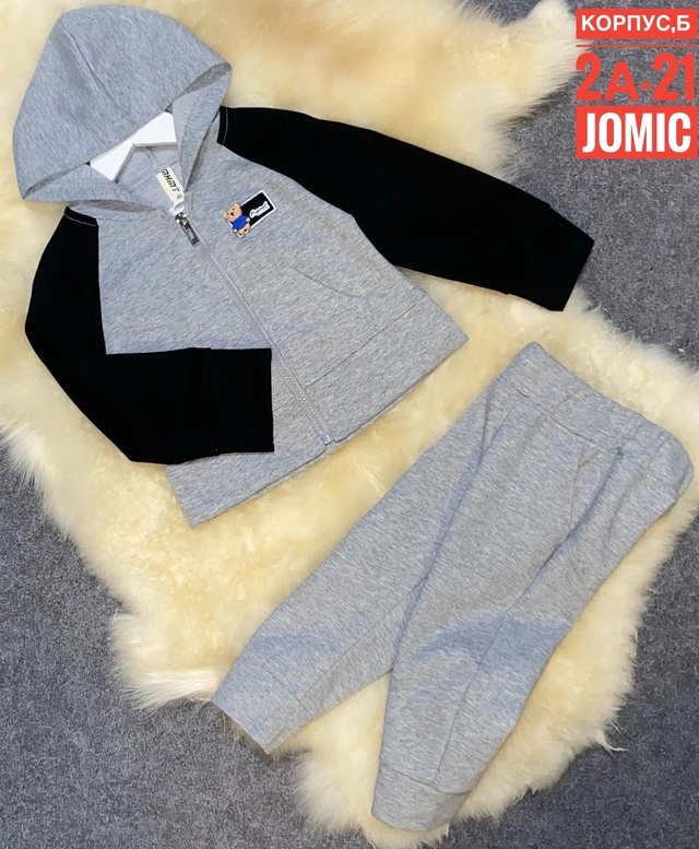 Костюм 22977342