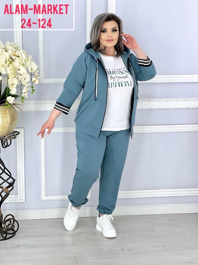 Спортивный костюм 22979127