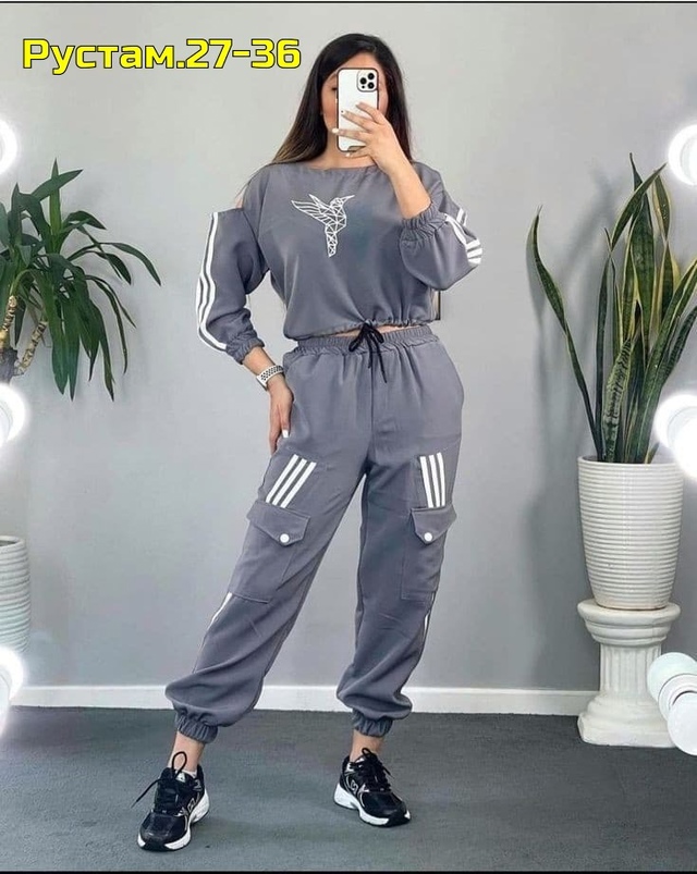 Спортивный костюм 22980847