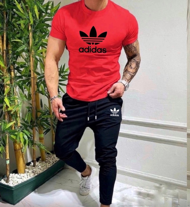 Спортивный костюм 22979698