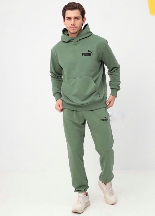 Спортивный костюм 22980265