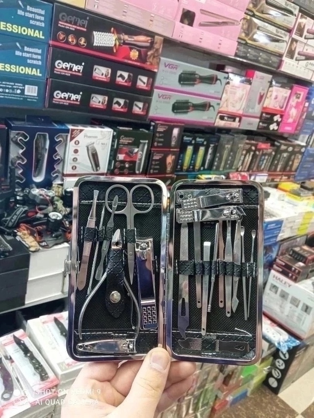 Маникюрный набор 22981607