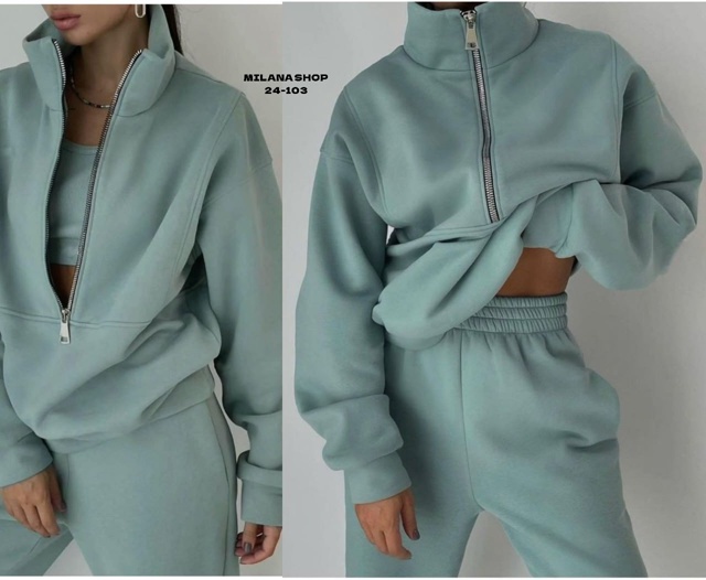 Спортивный костюм 22984117