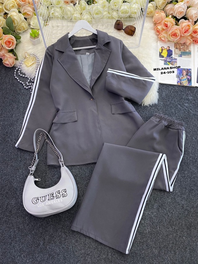 Костюм 22986377