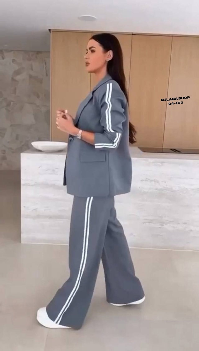 Костюм 22986377