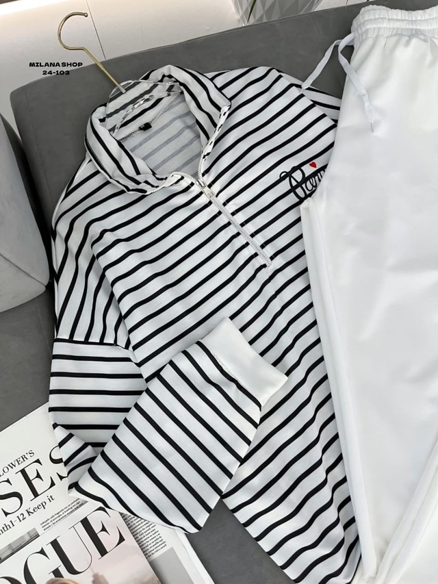 Костюм 22989041