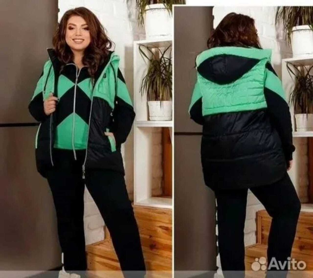 Спортивный костюм 22990213