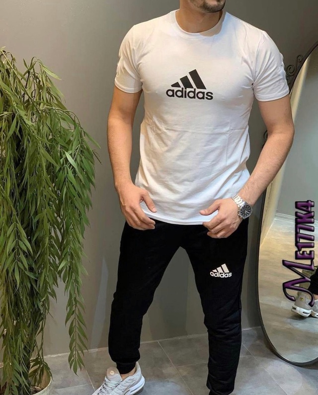 Спортивный костюм 22992834