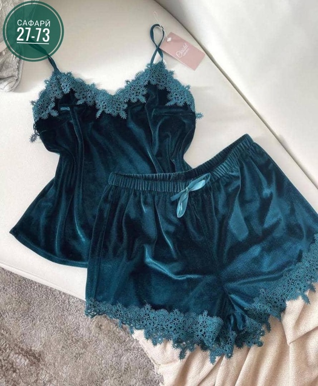 Пижама 22997299