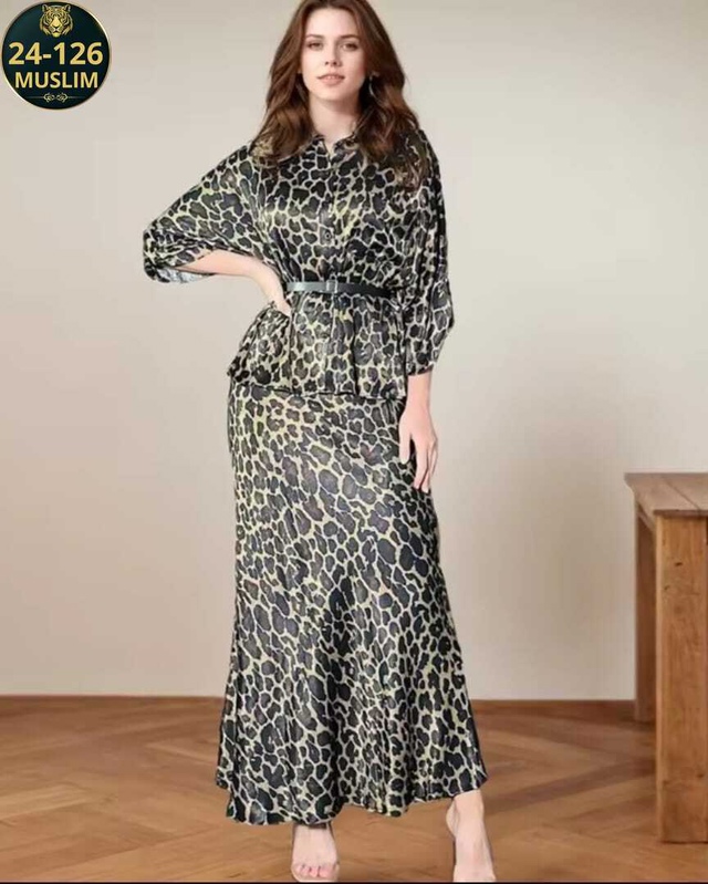 Костюм 22998385