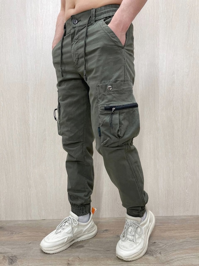 Спортивные брюки 23000025