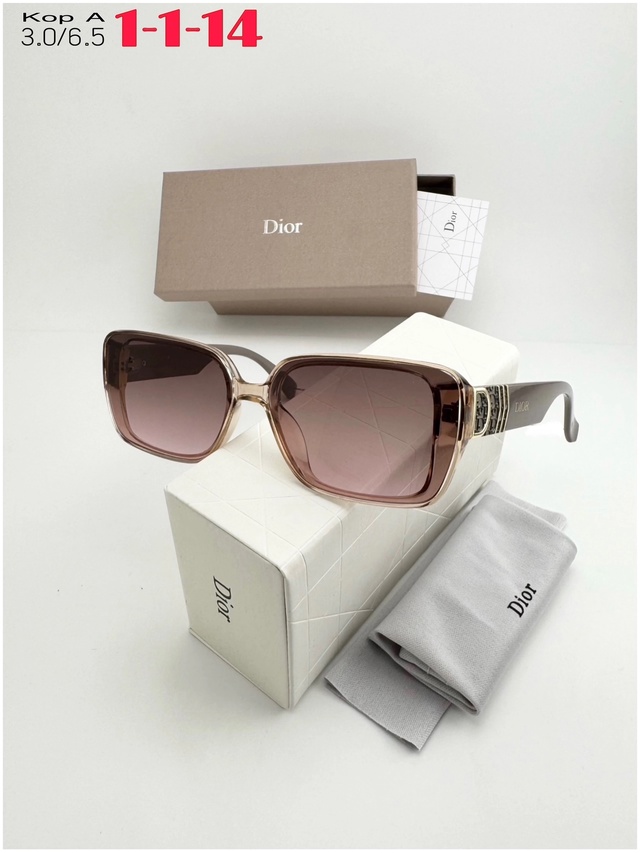 Солнцезащитные очки 23001730