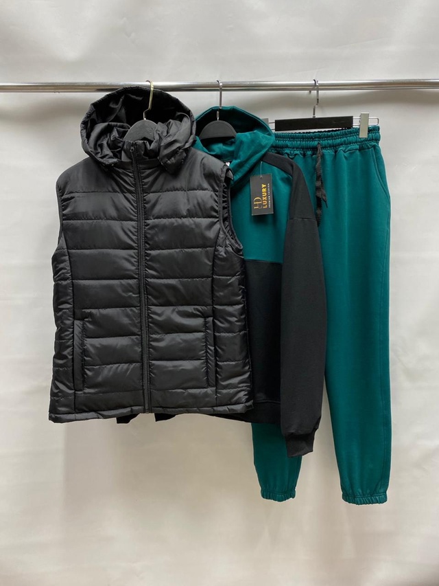 Спортивный костюм 23002342