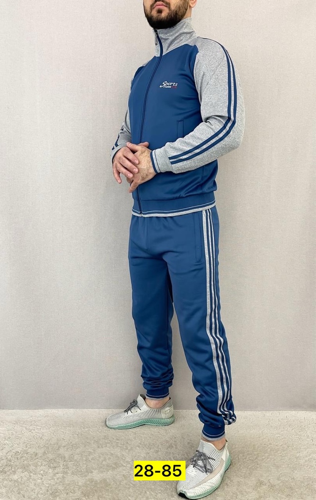 Спортивный костюм 23001613