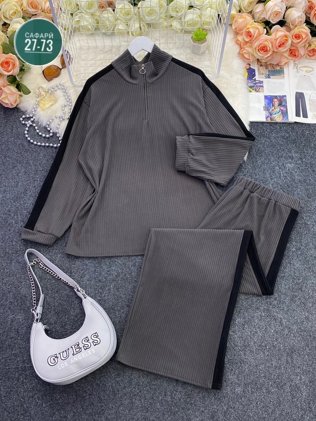 Спортивный костюм 23003404