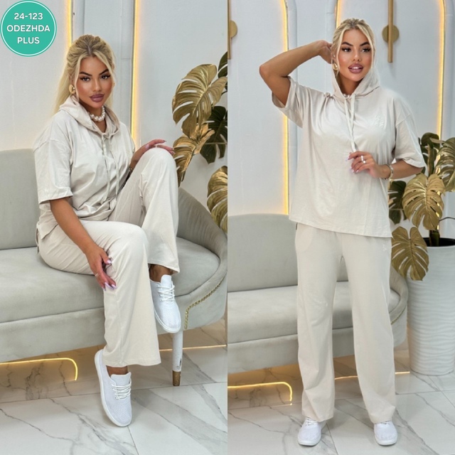 Спортивный костюм 23004410