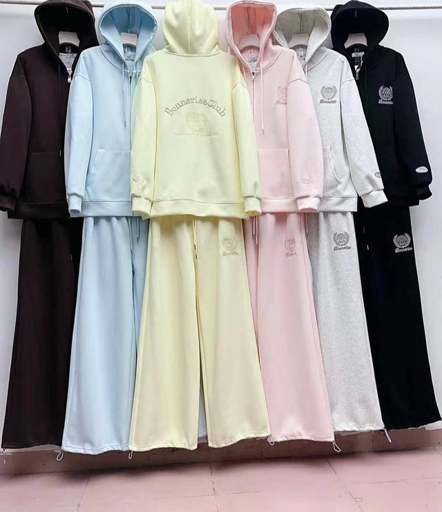 Костюм 23005772