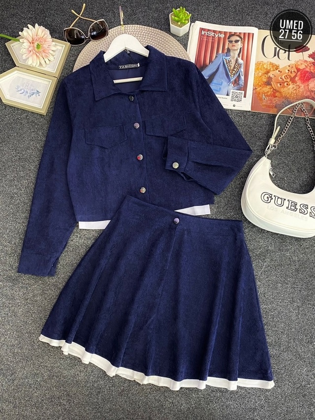 Костюм 23007659