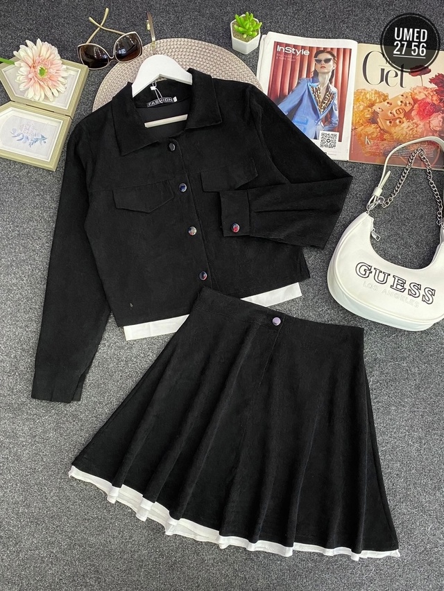 Костюм 23007659