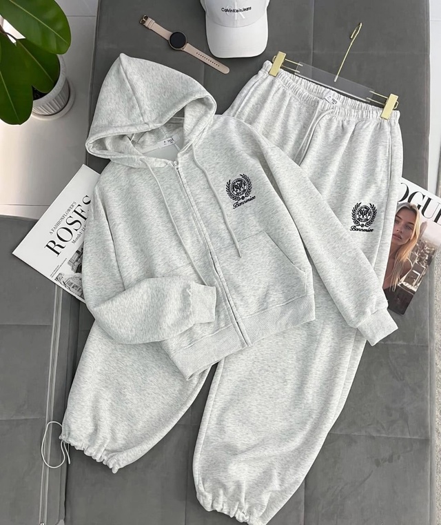 Спортивный костюм 23006730