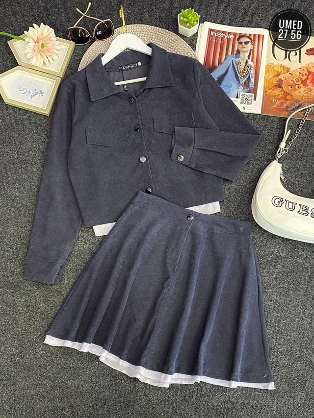 Костюм 23007659