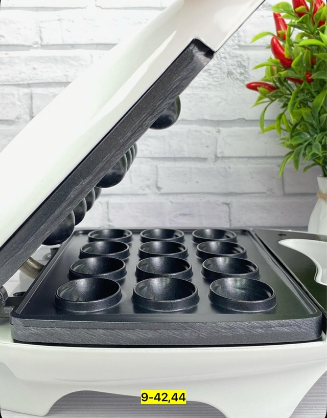 Электровафельница орешница 23007201