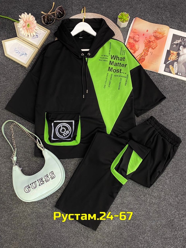 Спортивный костюм 23009396