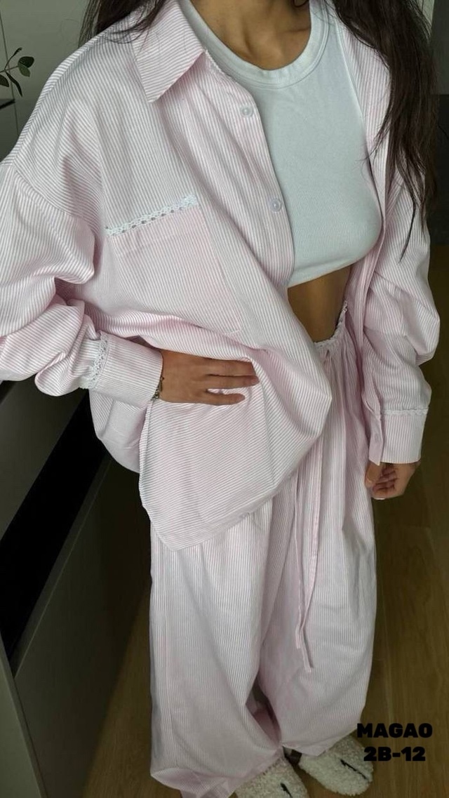 Спортивный костюм 23008512