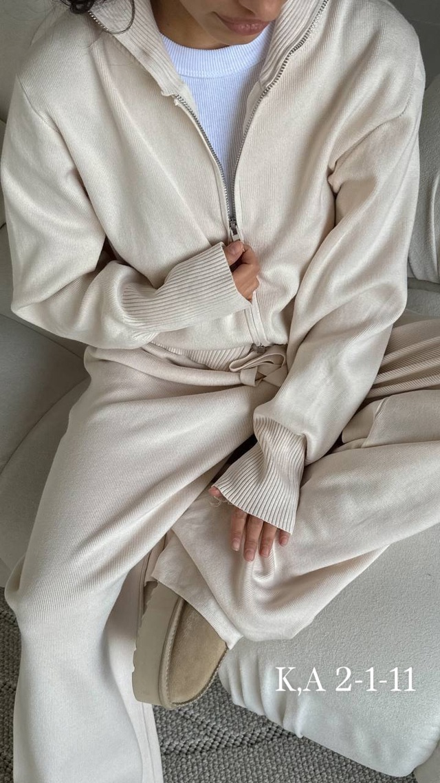 Костюм 23011811