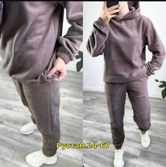 Спортивный костюм 23013522