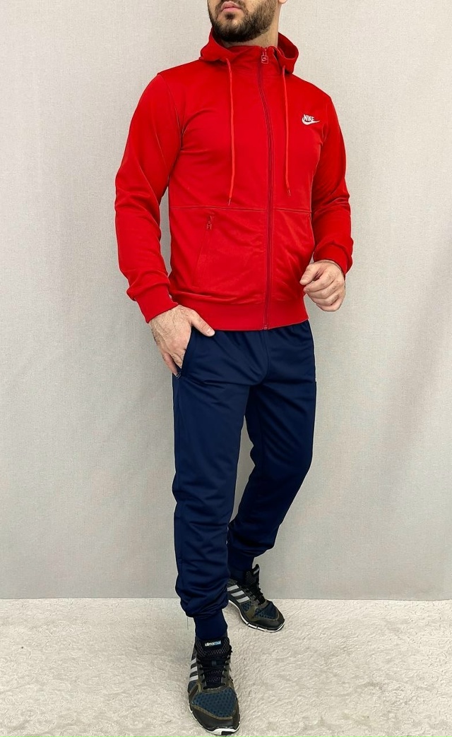 Спортивный костюм 23015951