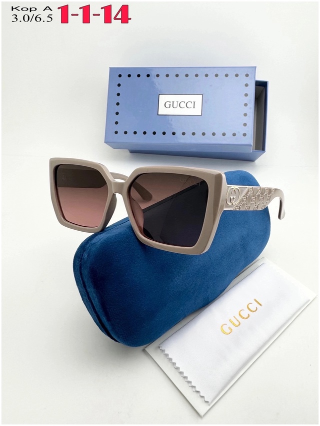 Солнцезащитные очки 23016847