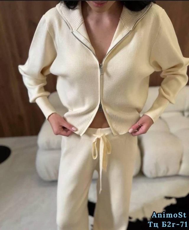 Костюм 23017309