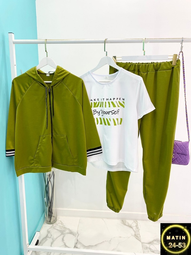 Спортивный костюм 23016573