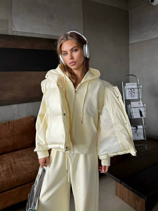 Спортивный костюм 23019653