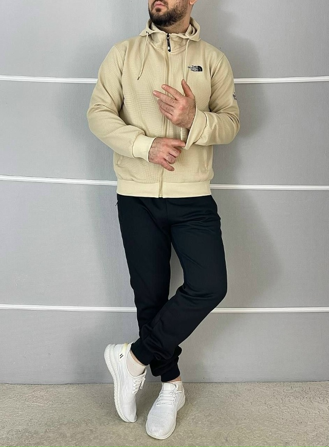 Спортивный костюм 23020656