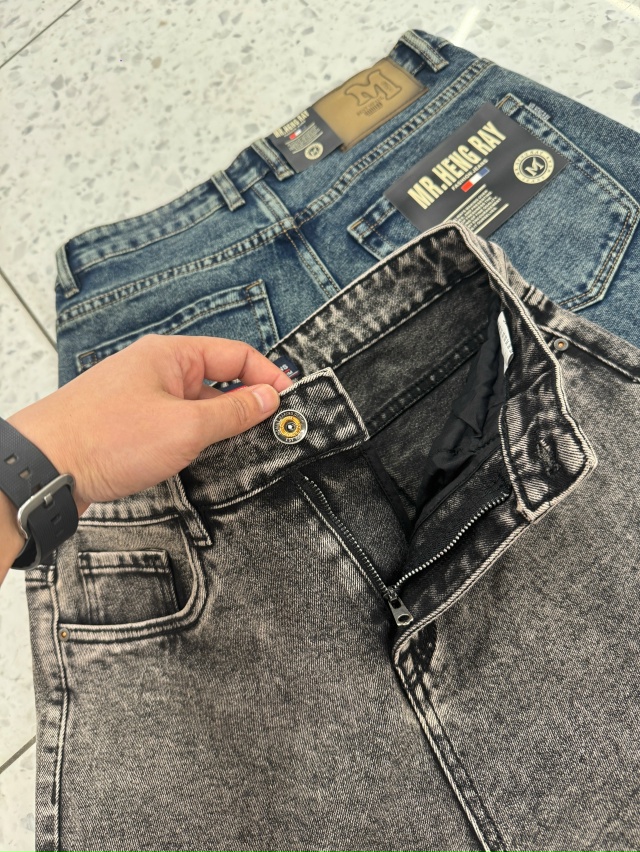 Джинсы 23020576