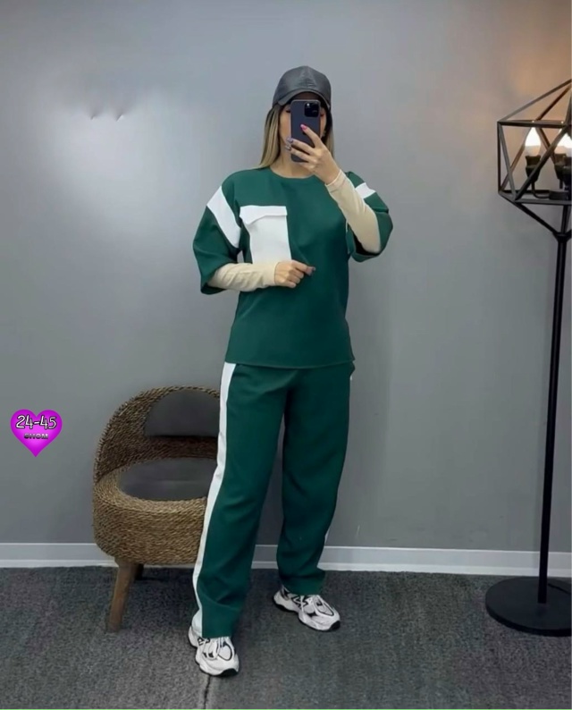 Костюм 23023109