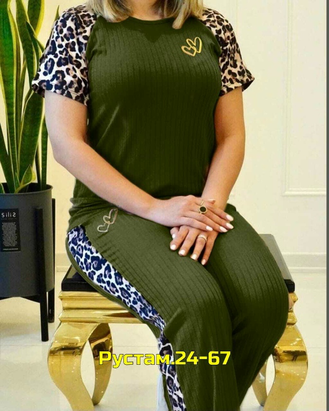 Спортивный костюм 23023326