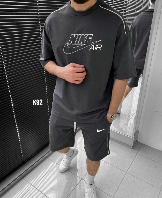 Спортивный костюм 23023942