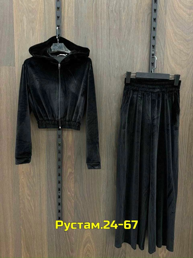 Спортивный костюм 23029264