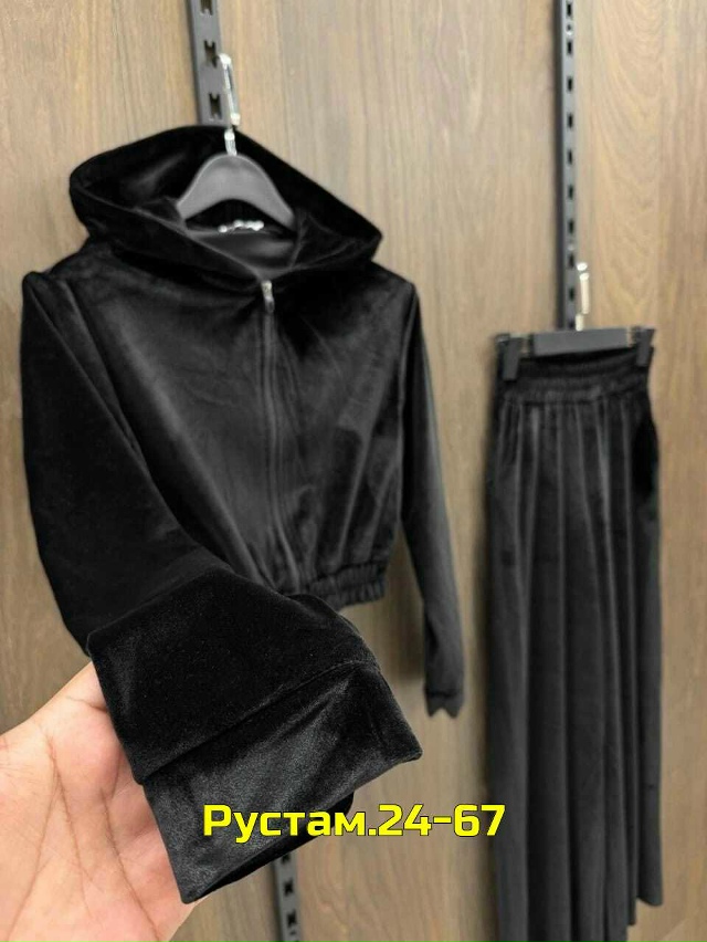 Спортивный костюм 23029264