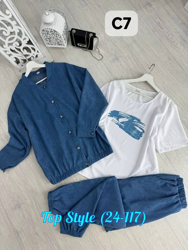 Спортивный костюм 23029195