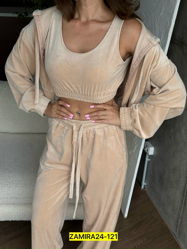 Спортивный костюм 23028242