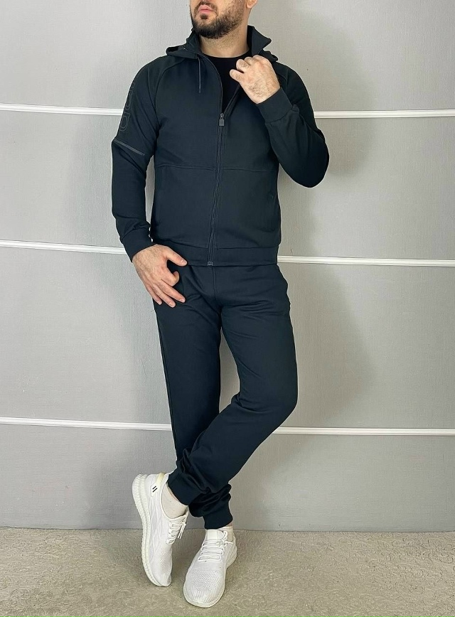 Спортивный костюм 23029729