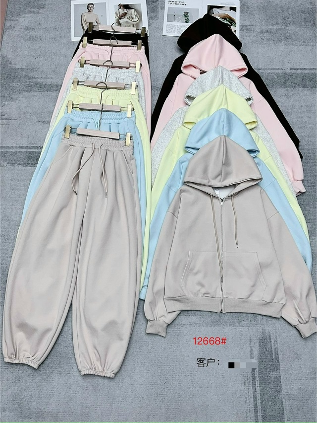 Костюм 23032767