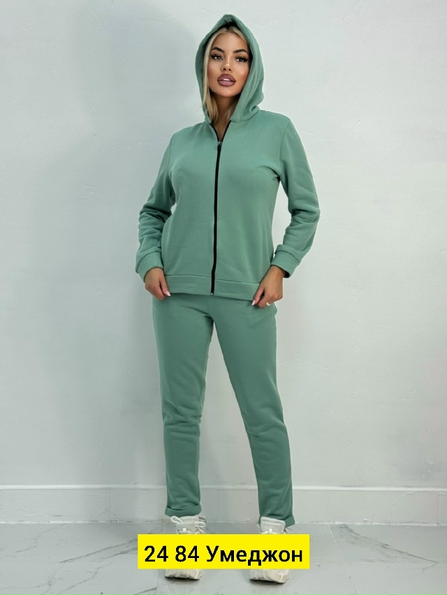 Спортивный костюм 23035450