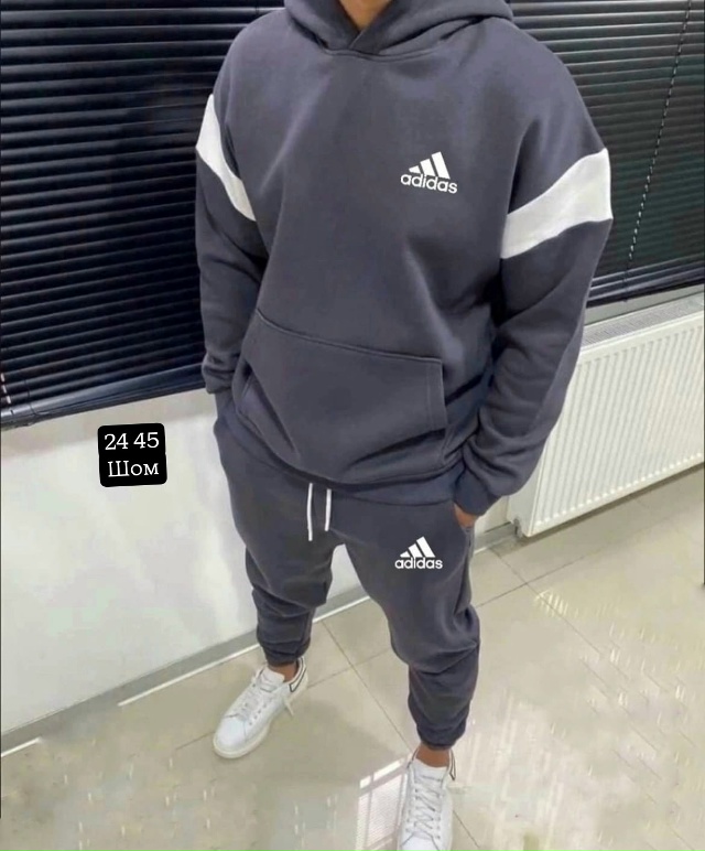 Спортивный костюм 23035179