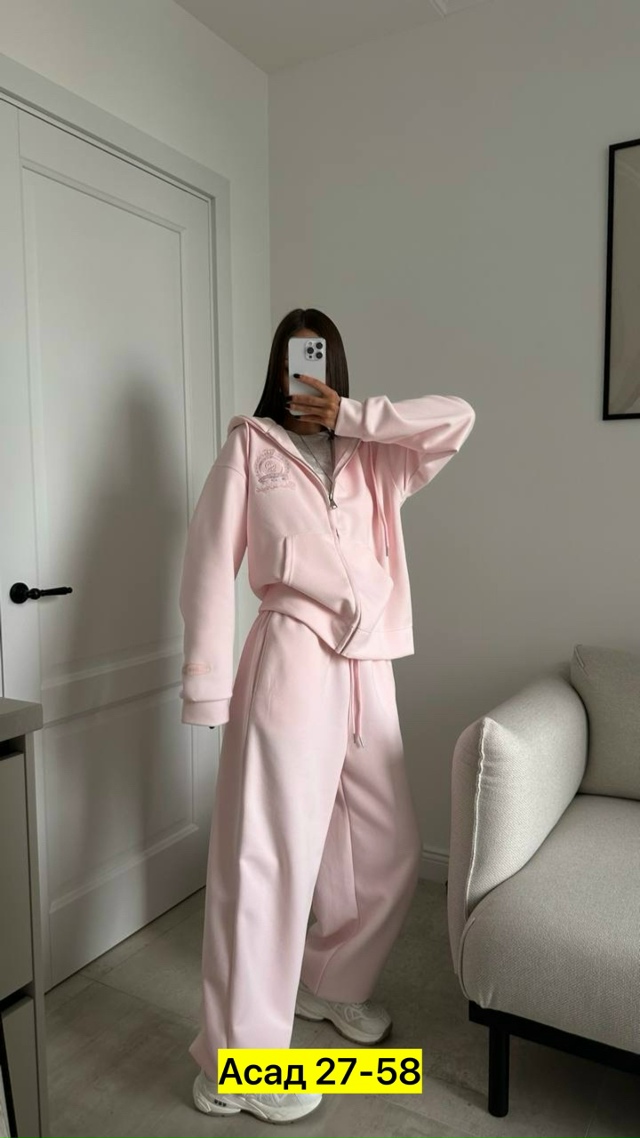 Спортивный костюм 23036566